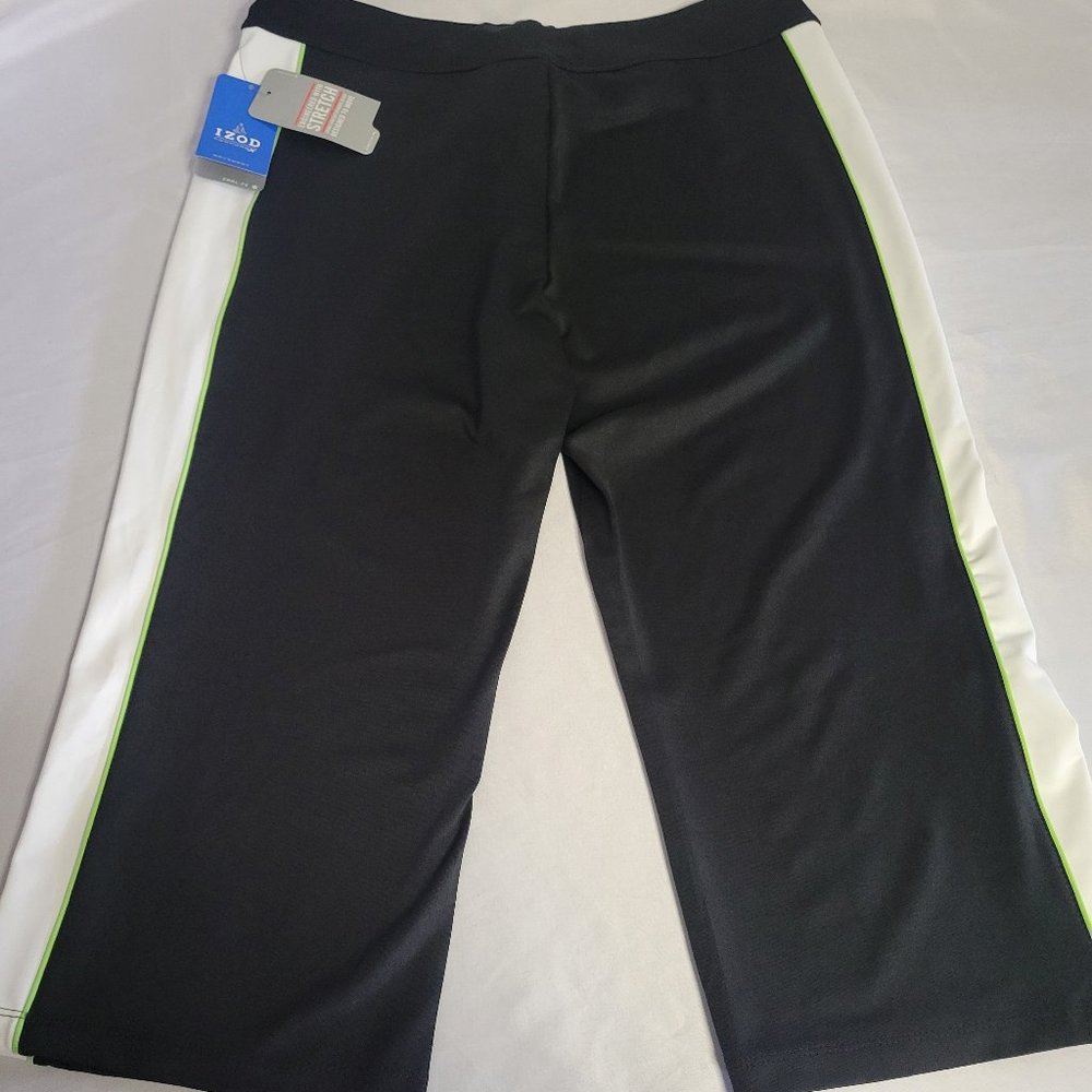 Izod Woman's Perform-X Cool Fit Stretch Capri (Size M) NWT